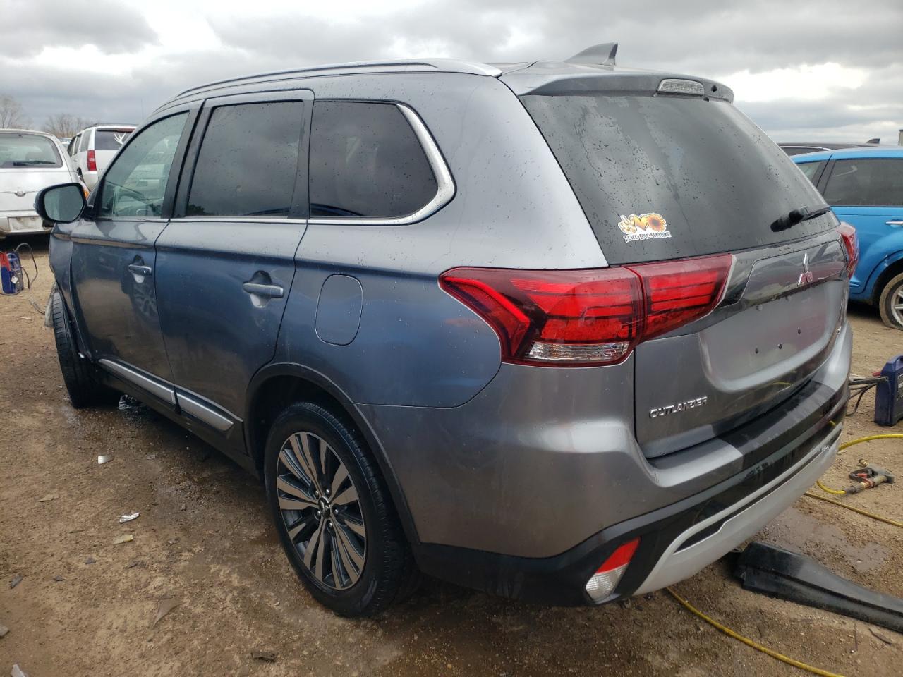 Photo 1 VIN: JA4AZ3A33LZ021102 - MITSUBISHI OUTLANDER 