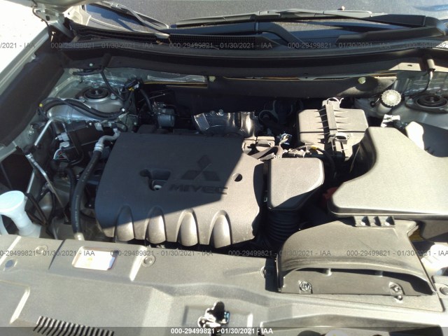 Photo 9 VIN: JA4AZ3A33LZ039423 - MITSUBISHI OUTLANDER 