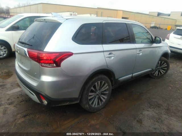 Photo 3 VIN: JA4AZ3A33LZ044315 - MITSUBISHI OUTLANDER 