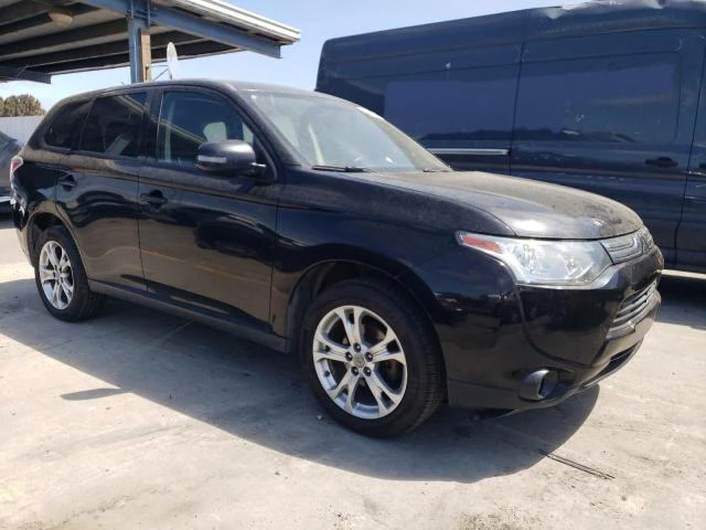 Photo 3 VIN: JA4AZ3A34EZ015585 - MITSUBISHI OUTLANDER 