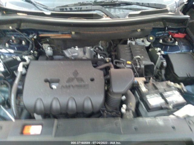 Photo 9 VIN: JA4AZ3A34GZ004816 - MITSUBISHI OUTLANDER 