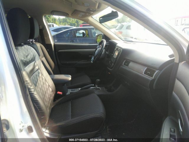 Photo 4 VIN: JA4AZ3A34GZ024466 - MITSUBISHI OUTLANDER 