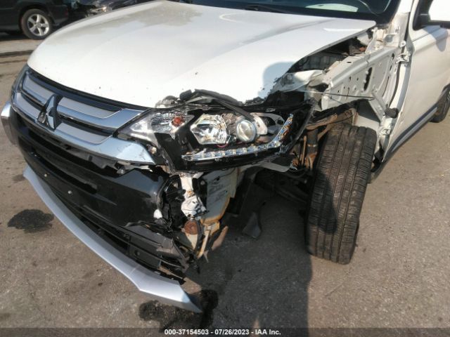 Photo 5 VIN: JA4AZ3A34GZ024466 - MITSUBISHI OUTLANDER 