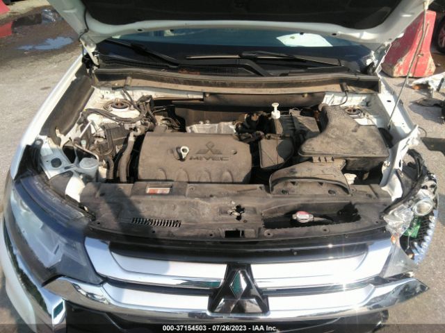 Photo 9 VIN: JA4AZ3A34GZ024466 - MITSUBISHI OUTLANDER 