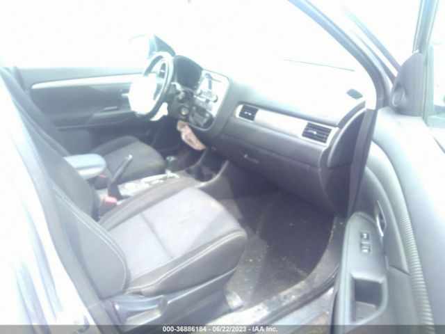 Photo 4 VIN: JA4AZ3A34GZ038593 - MITSUBISHI OUTLANDER 