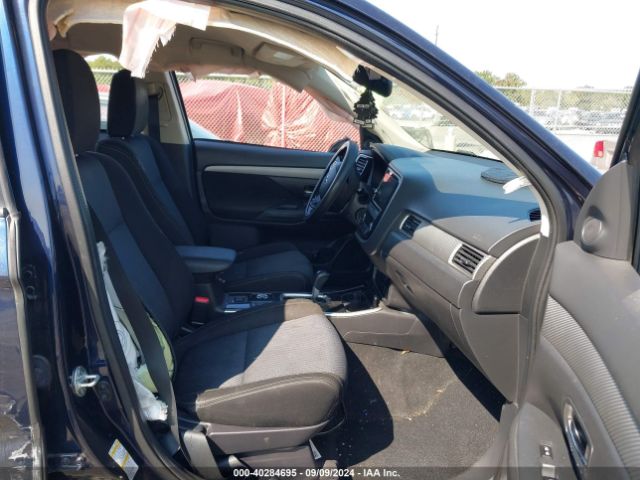 Photo 4 VIN: JA4AZ3A34JJ001551 - MITSUBISHI OUTLANDER 