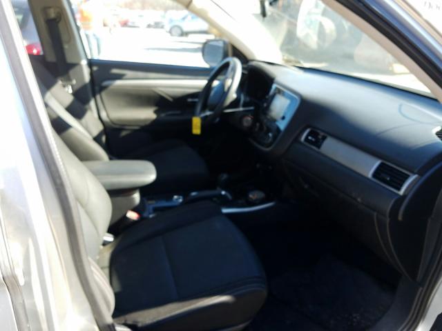 Photo 4 VIN: JA4AZ3A34JJ001744 - MITSUBISHI OUTLANDER 