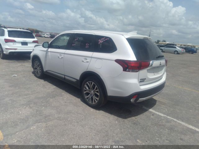 Photo 2 VIN: JA4AZ3A34JZ007335 - MITSUBISHI OUTLANDER 