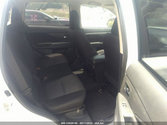 Photo 7 VIN: JA4AZ3A34JZ007335 - MITSUBISHI OUTLANDER 