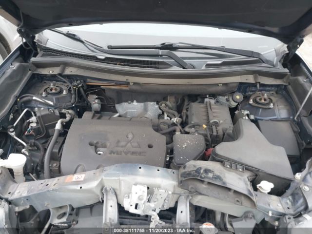 Photo 9 VIN: JA4AZ3A34JZ058303 - MITSUBISHI OUTLANDER 