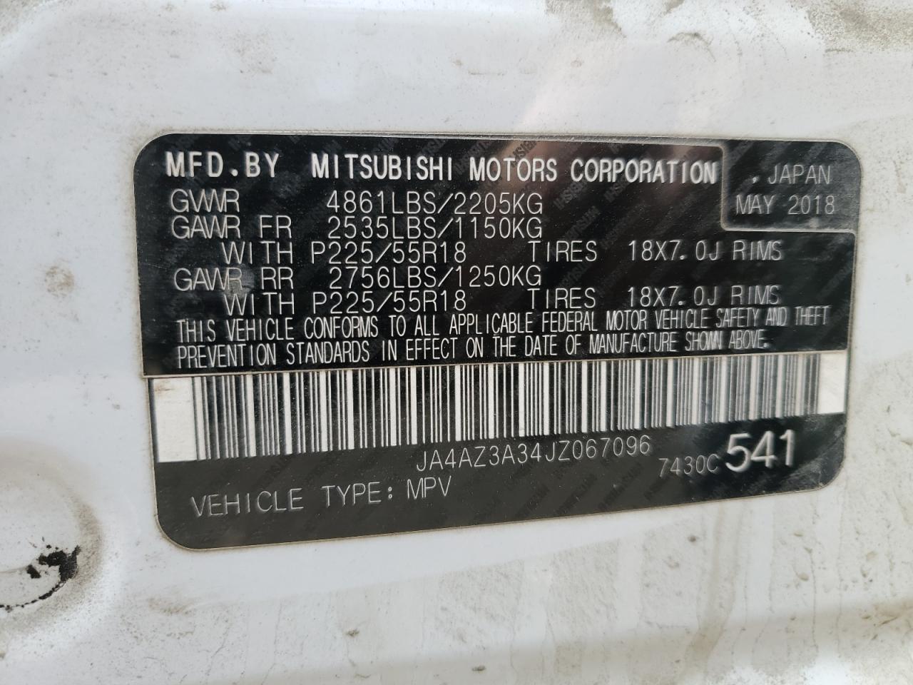 Photo 12 VIN: JA4AZ3A34JZ067096 - MITSUBISHI OUTLANDER 