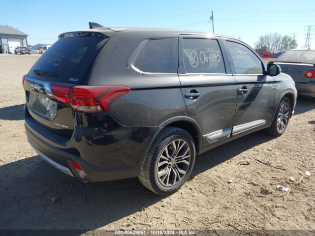 Photo 3 VIN: JA4AZ3A34JZ067275 - MITSUBISHI OUTLANDER 