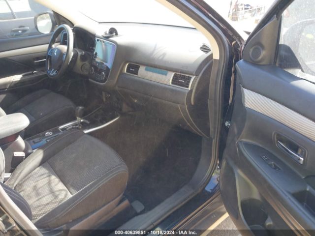 Photo 4 VIN: JA4AZ3A34JZ067275 - MITSUBISHI OUTLANDER 