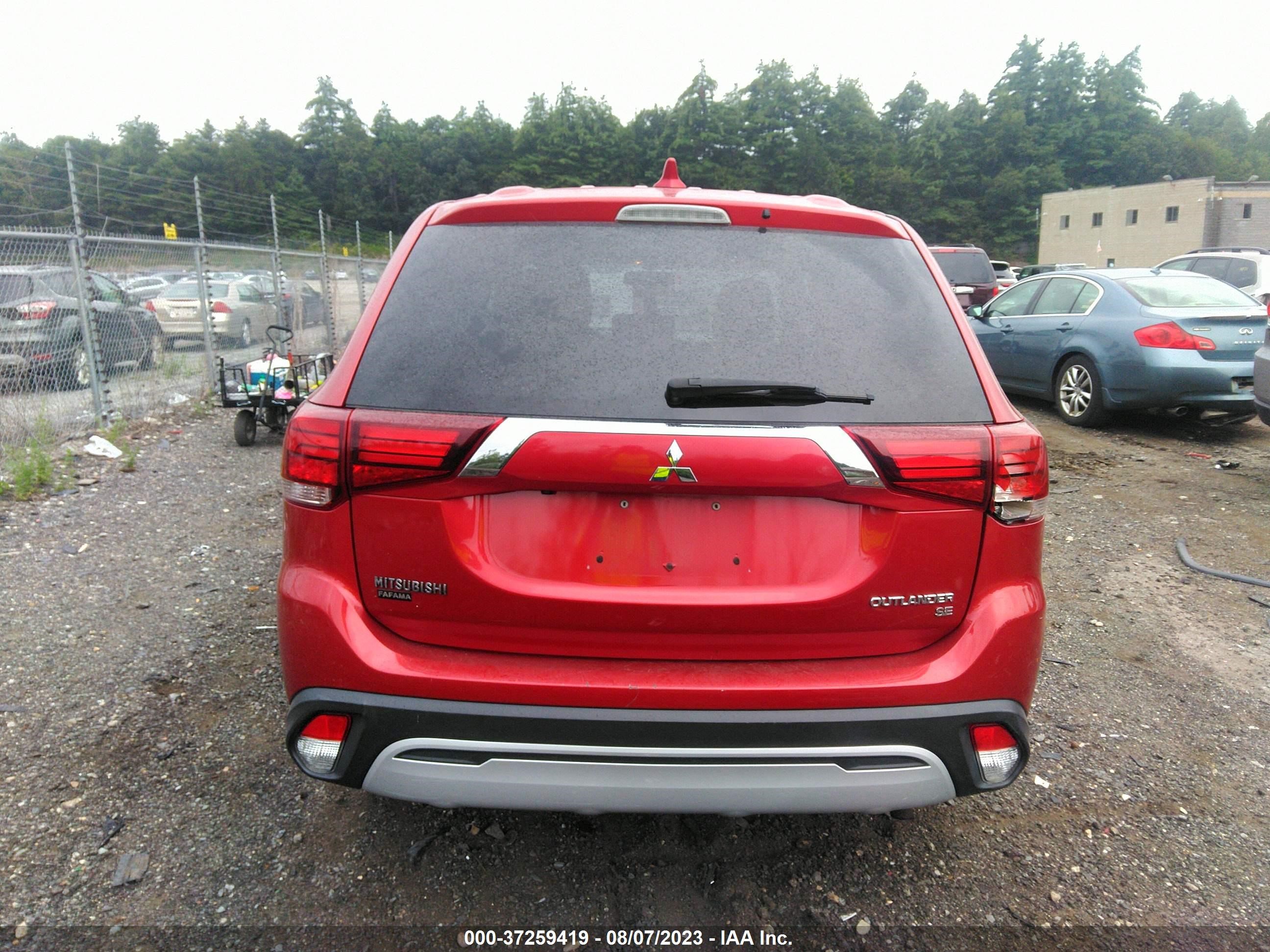 Photo 16 VIN: JA4AZ3A34KZ043883 - MITSUBISHI OUTLANDER 