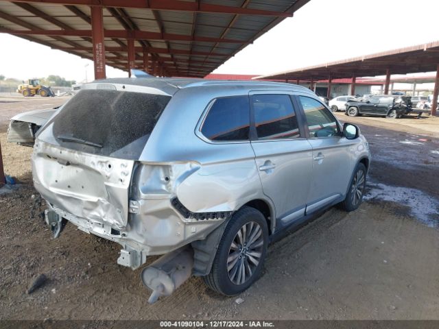 Photo 3 VIN: JA4AZ3A34LZ034439 - MITSUBISHI OUTLANDER 