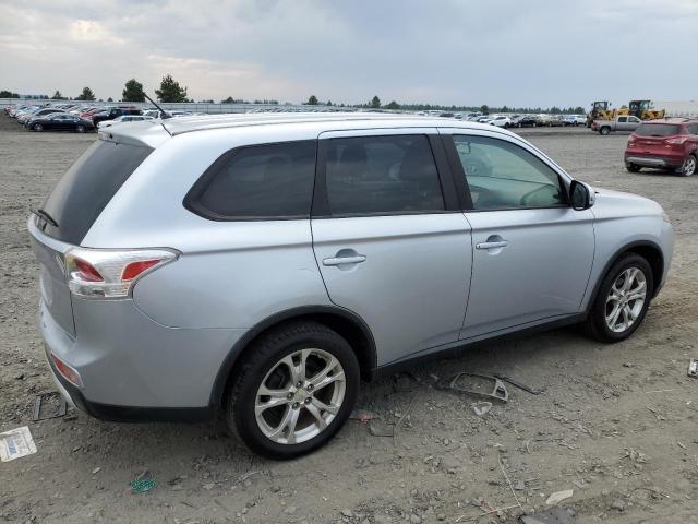 Photo 2 VIN: JA4AZ3A35FZ008310 - MITSUBISHI OUTLANDER 