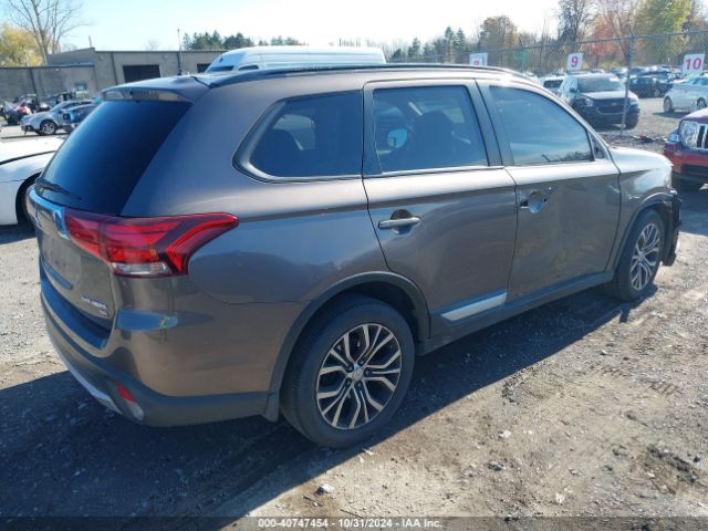 Photo 3 VIN: JA4AZ3A35GZ007613 - MITSUBISHI OUTLANDER 