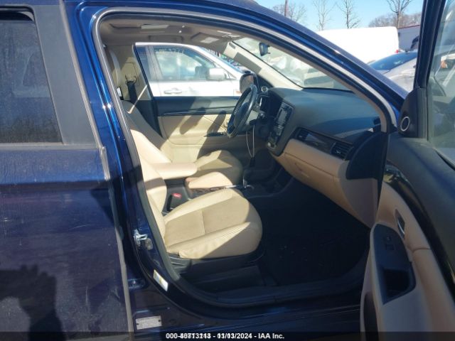 Photo 4 VIN: JA4AZ3A35GZ010267 - MITSUBISHI OUTLANDER 