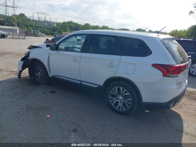 Photo 2 VIN: JA4AZ3A35GZ015081 - MITSUBISHI OUTLANDER 