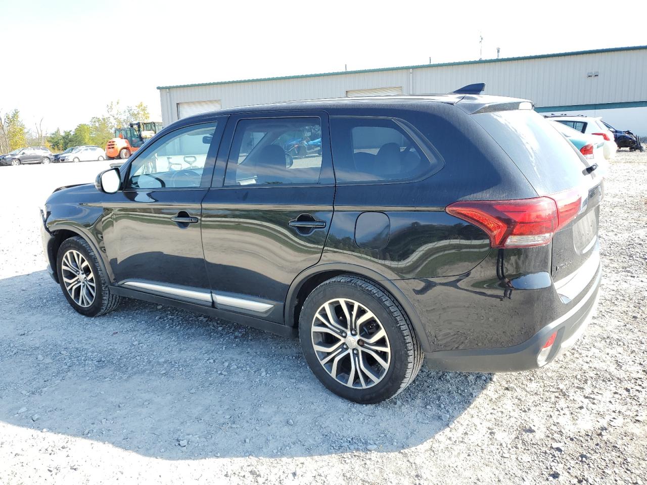 Photo 1 VIN: JA4AZ3A35HZ024770 - MITSUBISHI OUTLANDER 