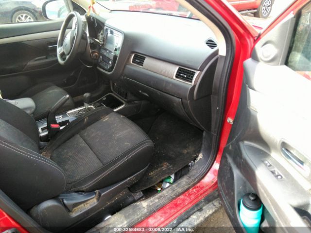 Photo 4 VIN: JA4AZ3A35JZ023608 - MITSUBISHI OUTLANDER 