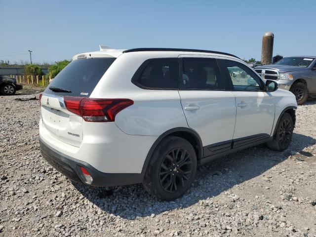 Photo 2 VIN: JA4AZ3A35KZ026302 - MITSUBISHI OUTLANDER 