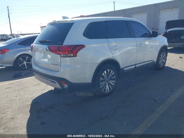 Photo 3 VIN: JA4AZ3A35KZ035775 - MITSUBISHI OUTLANDER 