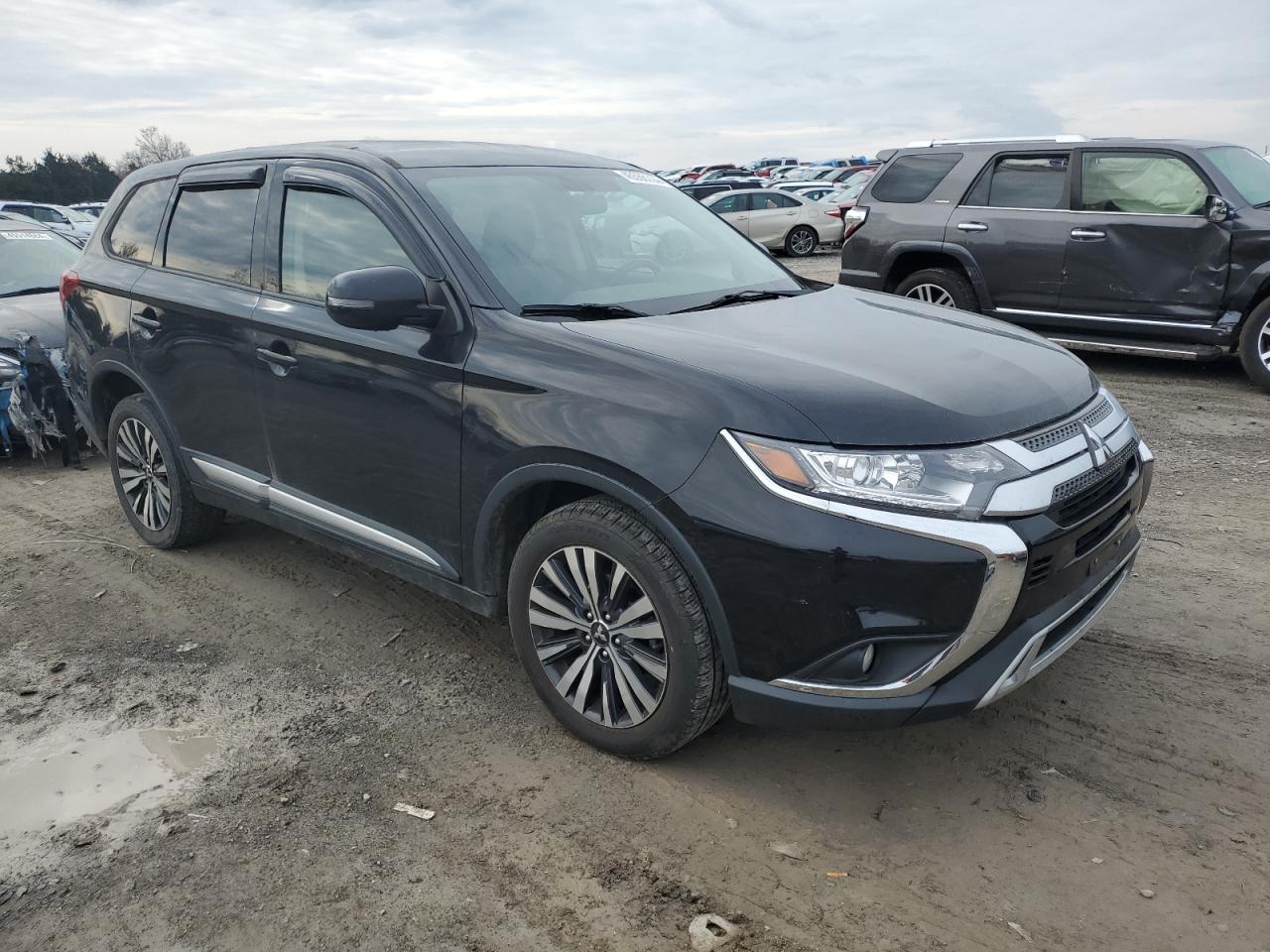 Photo 3 VIN: JA4AZ3A35KZ046694 - MITSUBISHI OUTLANDER 