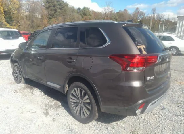 Photo 2 VIN: JA4AZ3A35KZ051149 - MITSUBISHI OUTLANDER 