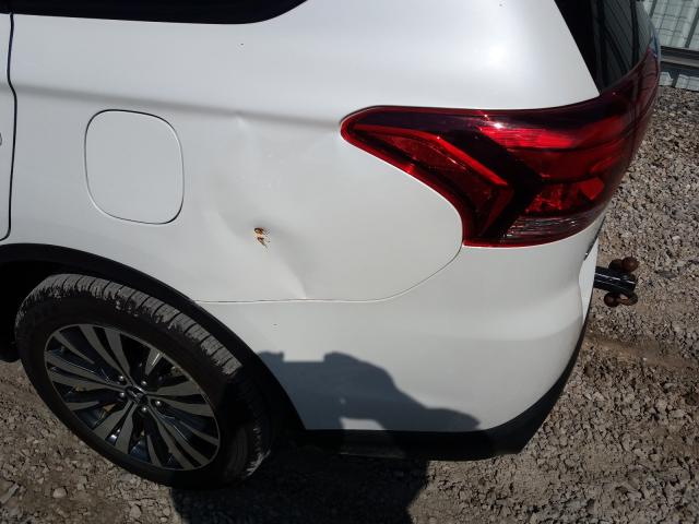 Photo 8 VIN: JA4AZ3A35LZ022543 - MITSUBISHI OUTLANDER 