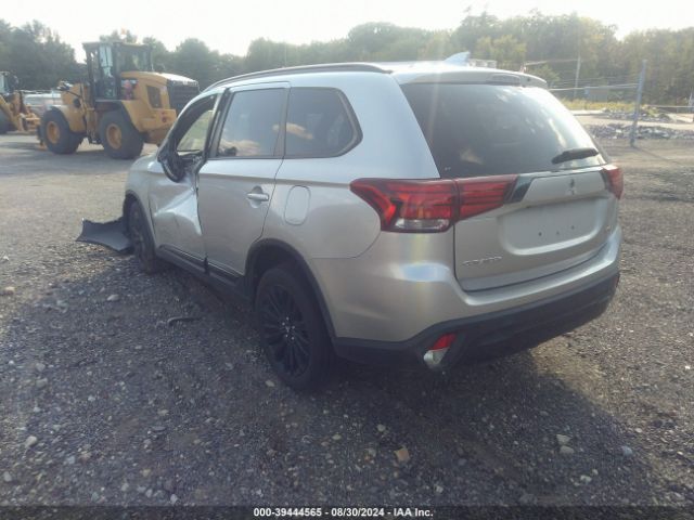 Photo 2 VIN: JA4AZ3A35LZ040413 - MITSUBISHI OUTLANDER 