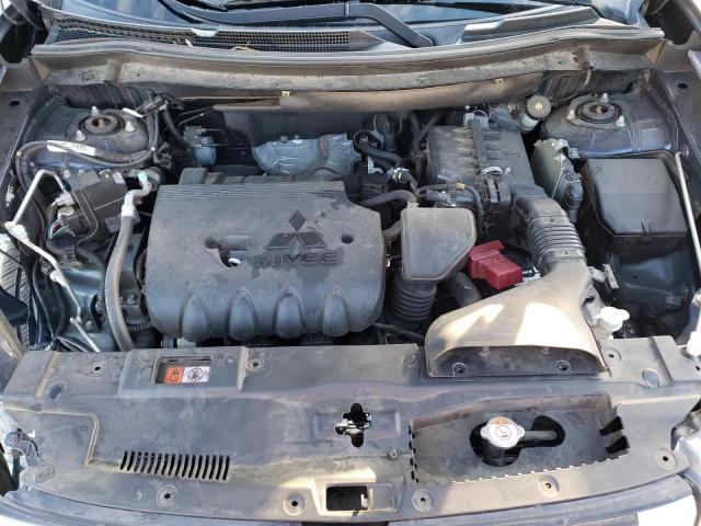 Photo 11 VIN: JA4AZ3A36FZ000460 - MITSUBISHI OUTLANDER 