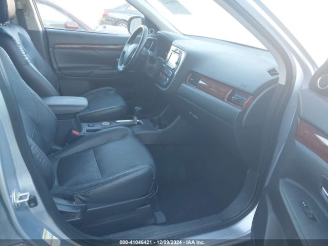 Photo 4 VIN: JA4AZ3A36FZ004573 - MITSUBISHI OUTLANDER 