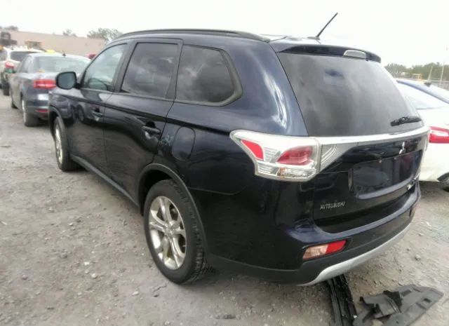 Photo 2 VIN: JA4AZ3A36FZ006534 - MITSUBISHI OUTLANDER 