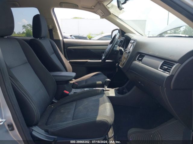 Photo 4 VIN: JA4AZ3A36GZ037932 - MITSUBISHI OUTLANDER 