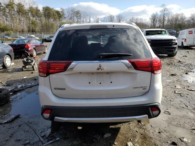 Photo 5 VIN: JA4AZ3A36JZ010804 - MITSUBISHI OUTLANDER 