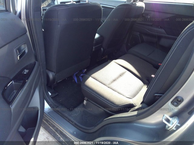 Photo 7 VIN: JA4AZ3A36JZ066824 - MITSUBISHI OUTLANDER 