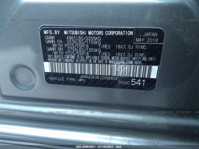 Photo 8 VIN: JA4AZ3A36JZ066824 - MITSUBISHI OUTLANDER 