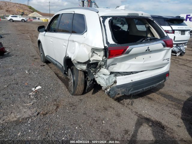 Photo 2 VIN: JA4AZ3A36JZ069089 - MITSUBISHI OUTLANDER 