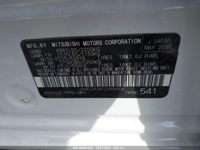 Photo 8 VIN: JA4AZ3A36JZ069089 - MITSUBISHI OUTLANDER 