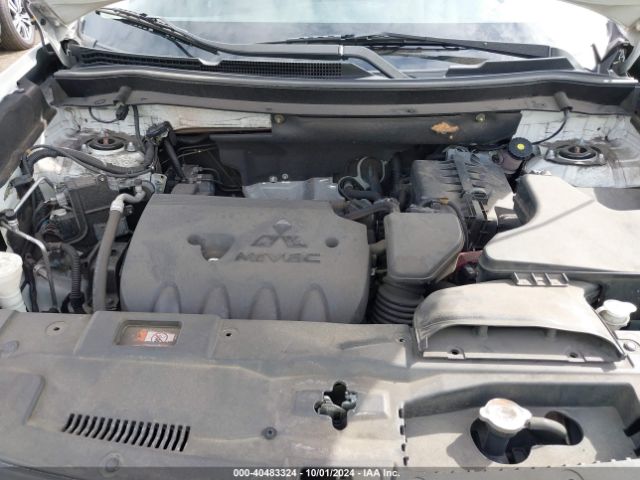 Photo 9 VIN: JA4AZ3A36JZ069089 - MITSUBISHI OUTLANDER 