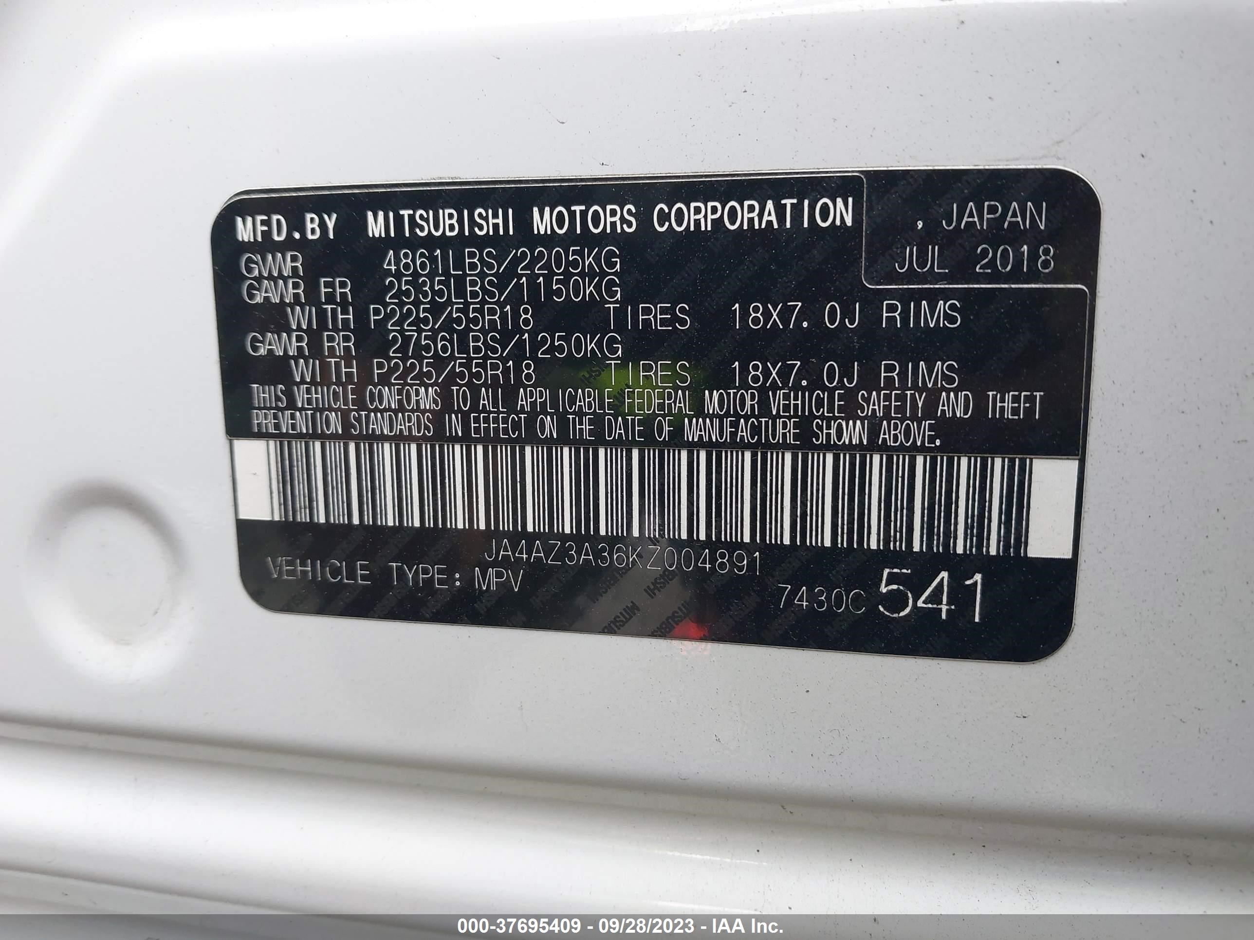 Photo 8 VIN: JA4AZ3A36KZ004891 - MITSUBISHI OUTLANDER 