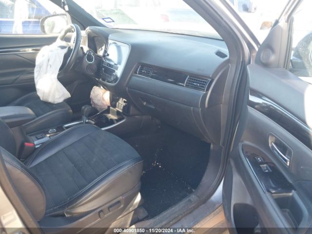 Photo 4 VIN: JA4AZ3A36KZ026082 - MITSUBISHI OUTLANDER 