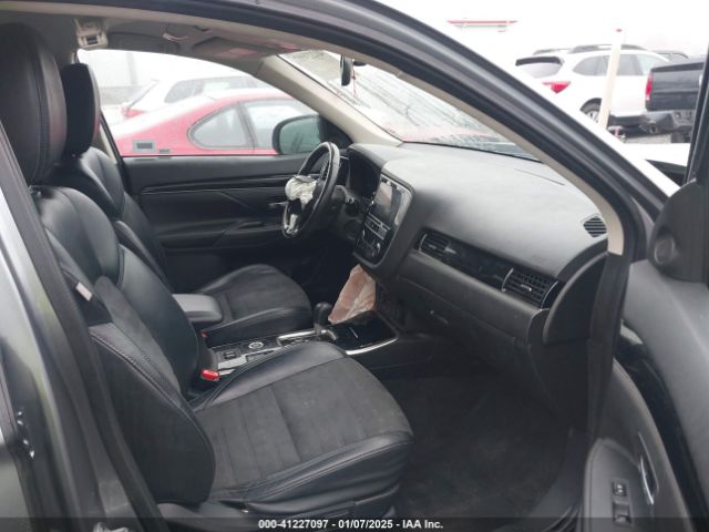 Photo 4 VIN: JA4AZ3A36KZ043044 - MITSUBISHI OUTLANDER 