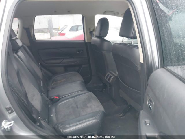 Photo 7 VIN: JA4AZ3A36KZ043044 - MITSUBISHI OUTLANDER 