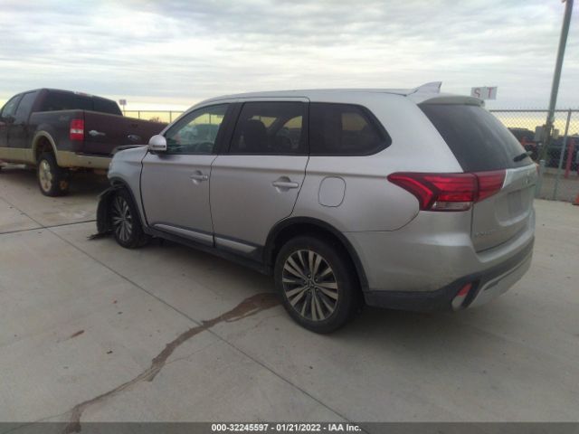 Photo 2 VIN: JA4AZ3A36LZ022695 - MITSUBISHI OUTLANDER 