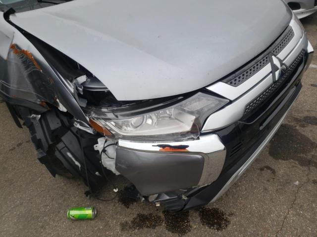 Photo 6 VIN: JA4AZ3A36LZ035527 - MITSUBISHI OUTLANDER 