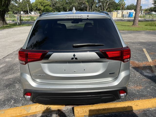 Photo 6 VIN: JA4AZ3A36LZ042803 - MITSUBISHI OUTLANDER 