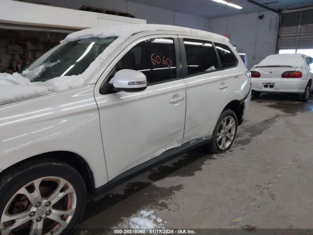 Photo 5 VIN: JA4AZ3A37EZ013958 - MITSUBISHI OUTLANDER 