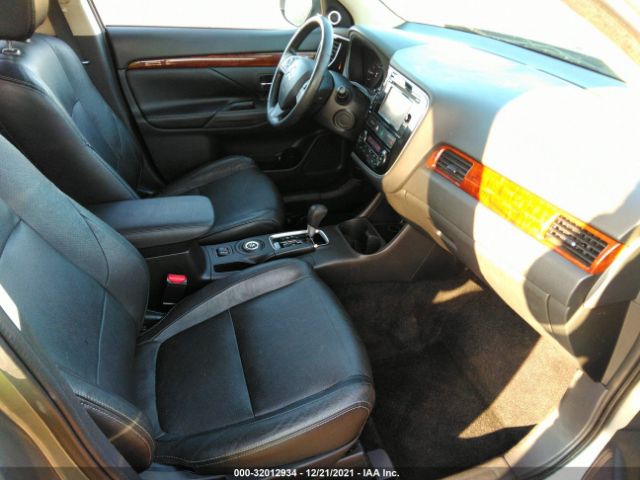 Photo 4 VIN: JA4AZ3A37FZ001181 - MITSUBISHI OUTLANDER 